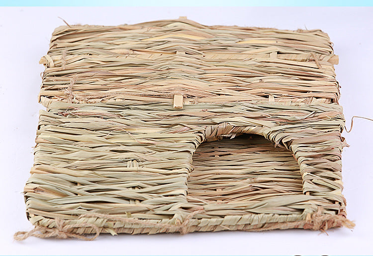 Natural Grass Mat for Happy Rabbits and Small Pets